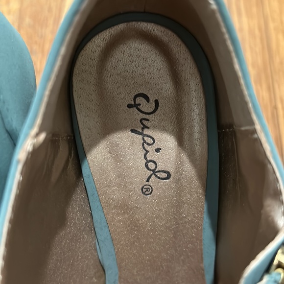 2/$20 Green Platform Peep toe Booties - Picture 6 of 10